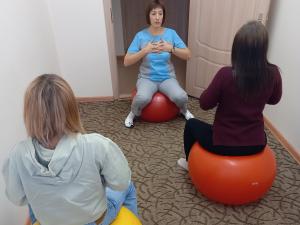 Специалисты женской консультации ГБУЗ «Кузнецкая межрайонная детская больница» приглашают на гимнастику беременных женщин.