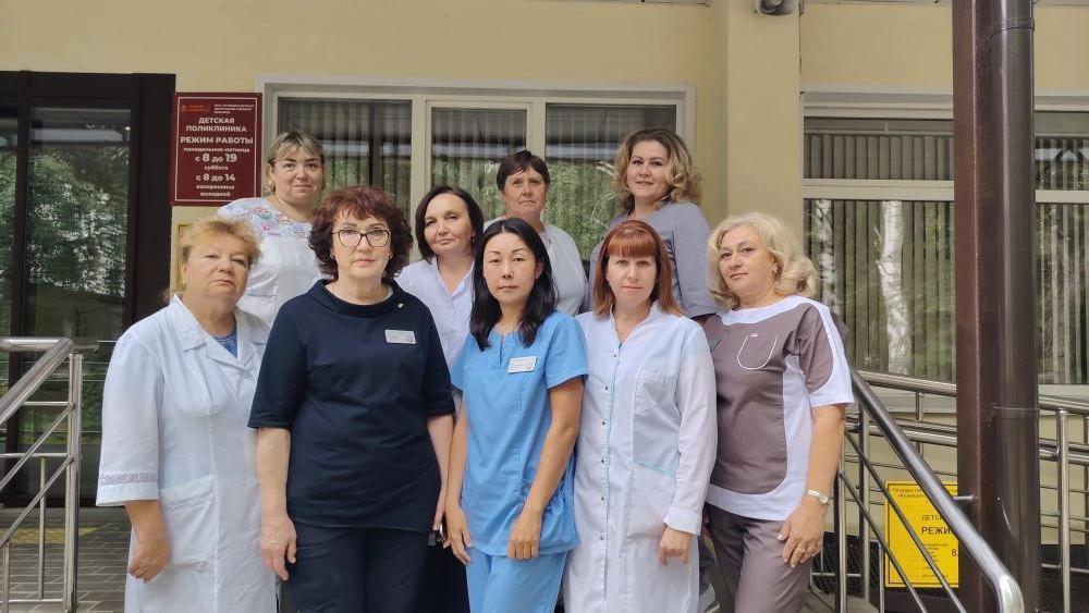 Поздравляем наших героев в белых халатах!